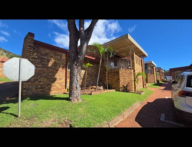 2 BEDROOM TOWNHOUSE FOR SALE IN AMANDASIG
